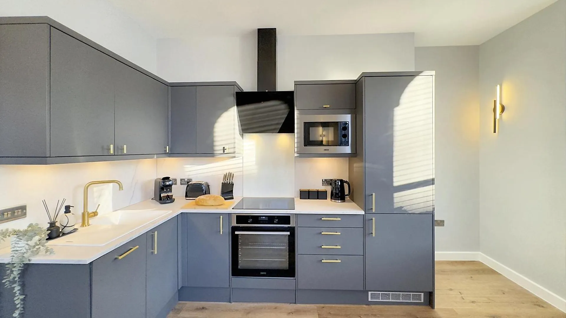 Harrogate House Apt 4 - Cheltenham Parade Loft 0*,  Royaume-Uni